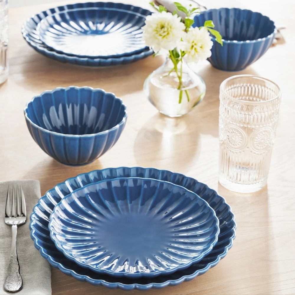 ❤️ New Pioneer Woman Colette Blue Scalloped Dinnerware Set